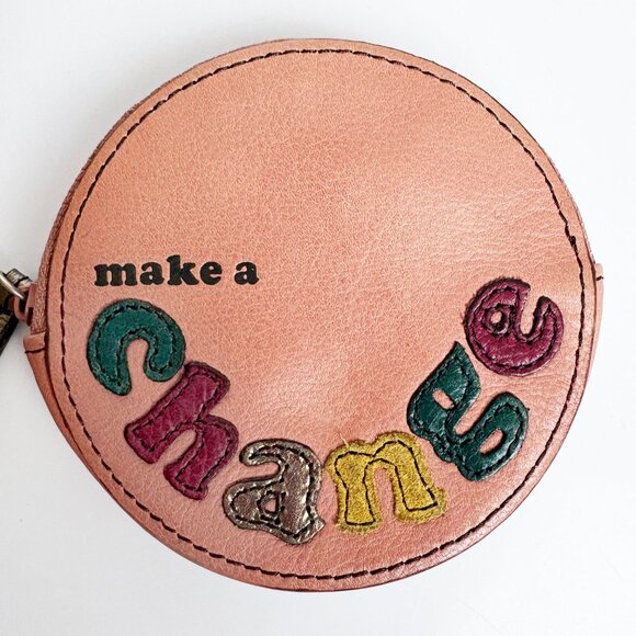 Fossil Leather Round Zip Coin Purse Make A Change with Key Charm - Picture 5 of 7